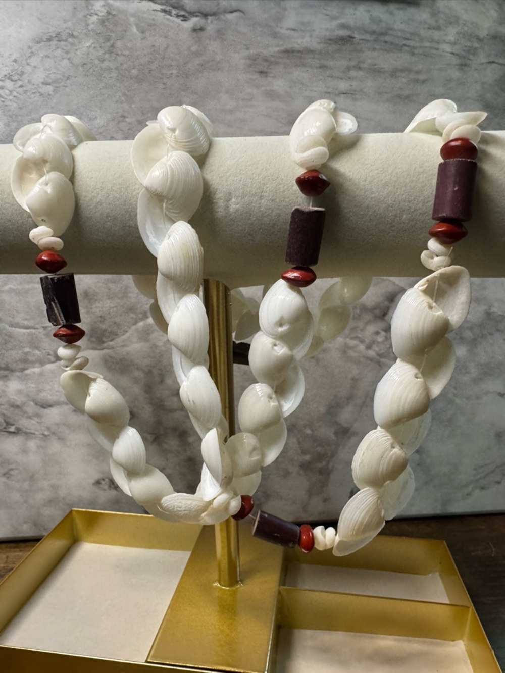 Vintage Hawaiian Momi Shell Lei Necklace White Shell Red Seeds 40"
